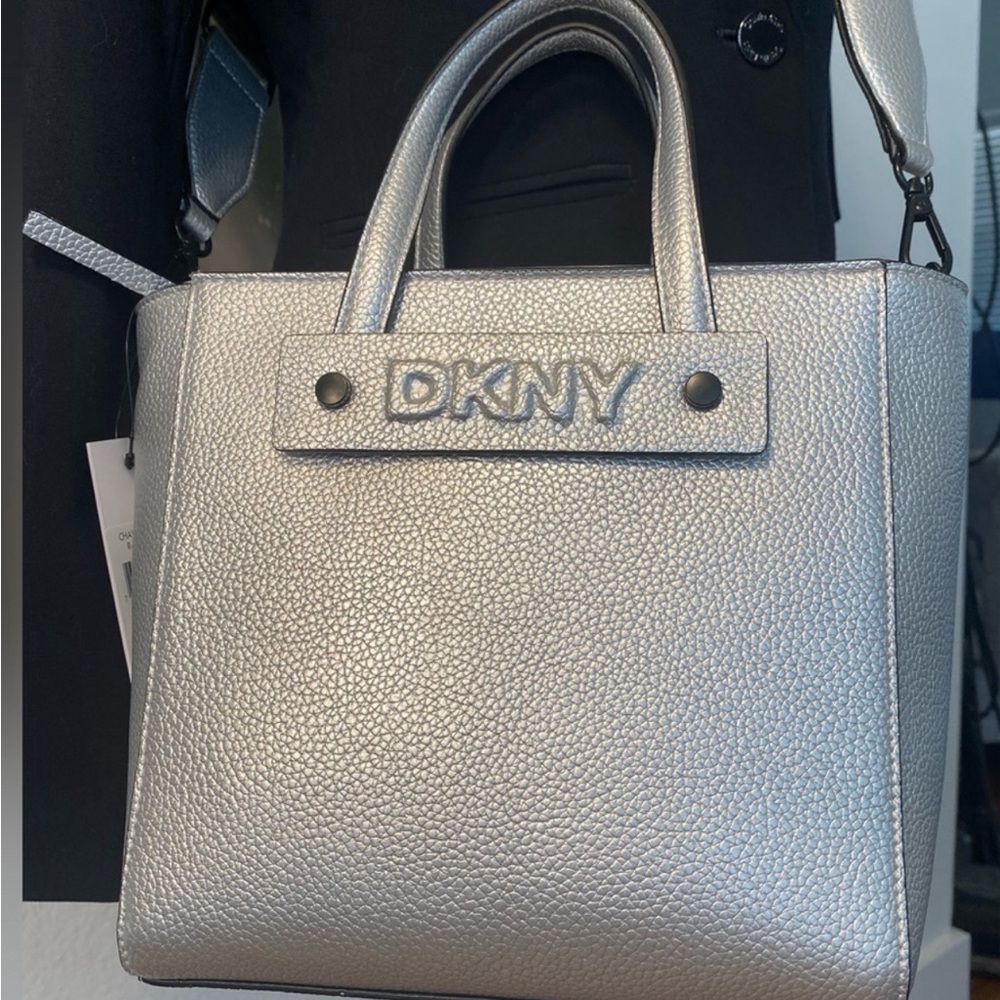 NWT! DKNY Chavi SM Silver Tote